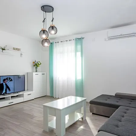 Domia, A Peaceful Just 5km From The Sea Casa vacanze *
